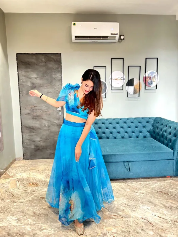 Blue_Organza_Premium_&_Fancy_Design_Lehenga_Set_For_Women