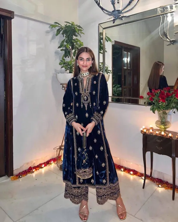 Blue_Organza_Premium_&_Fancy_Design_Palazzo_Set_For_Women