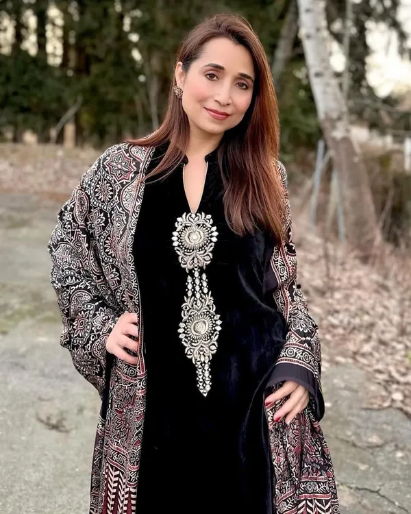 Black_Chinon_Premium_&_Fancy_Design_Kurti_And_Pant_Set_For_Women