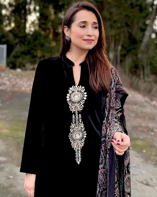 Black_Chinon_Premium_&_Fancy_Design_Kurti_And_Pant_Set_For_Women