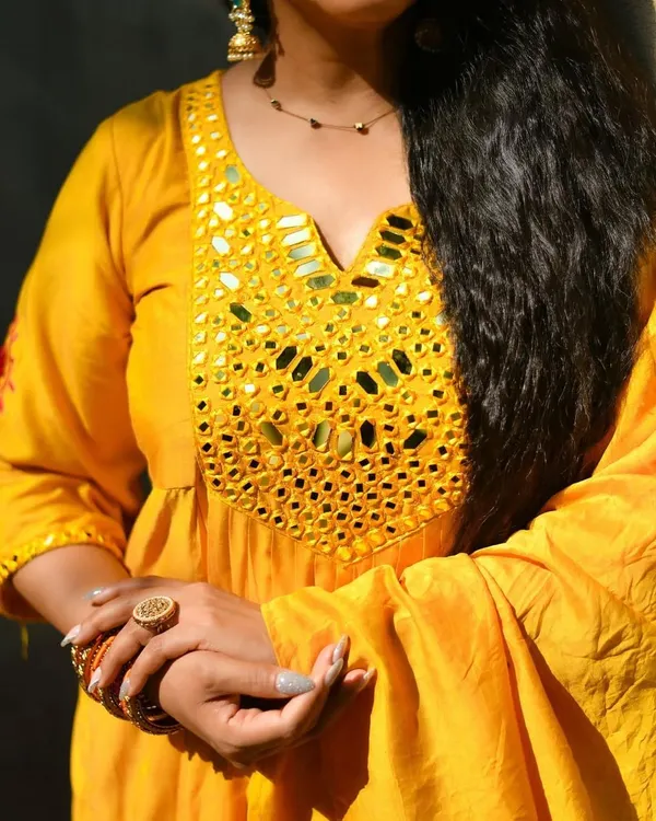 Yellow_Pure_Vichitra_Premium_&_Fancy_Design_Kurti_Set_For_Women