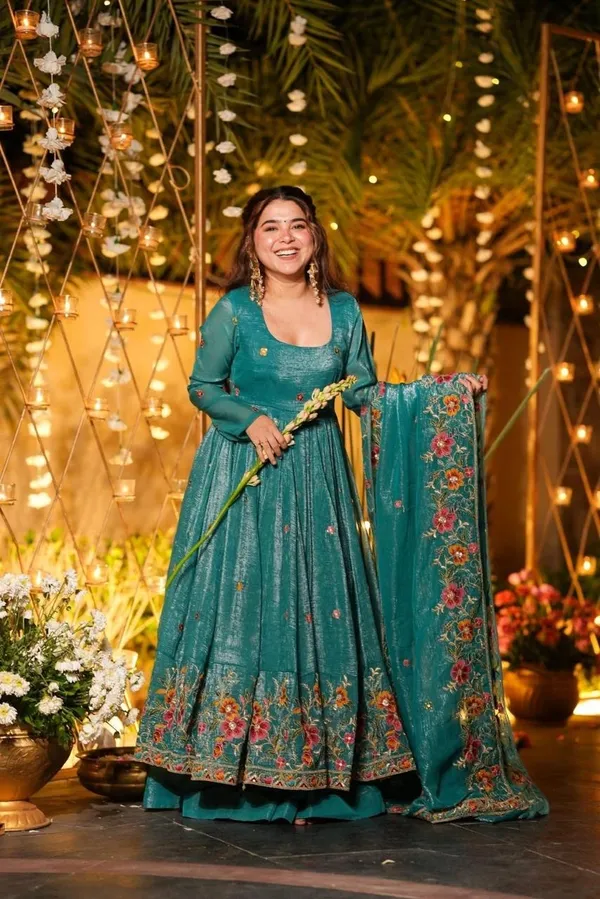 Teal_Cotton_Premium_&_Fancy_Design_Anarkali_Set_For_Women