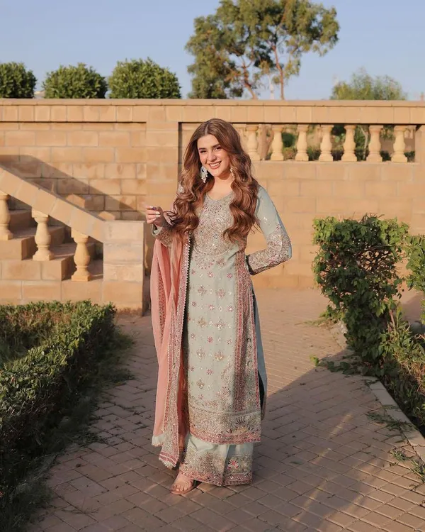 Light_Blue_And_Pink_Cotton_Premium_&_Fancy_Design_Long_Kurti_And_Pant_Set_For_Women