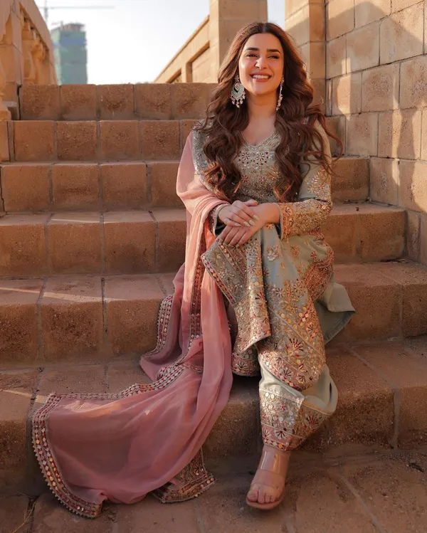 Light_Blue_And_Pink_Cotton_Premium_&_Fancy_Design_Long_Kurti_And_Pant_Set_For_Women
