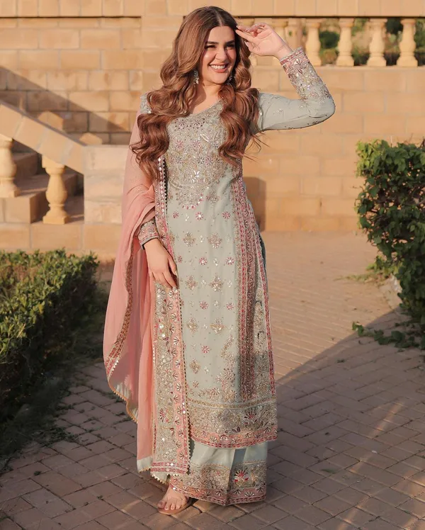 Light_Blue_And_Pink_Cotton_Premium_&_Fancy_Design_Long_Kurti_And_Pant_Set_For_Women