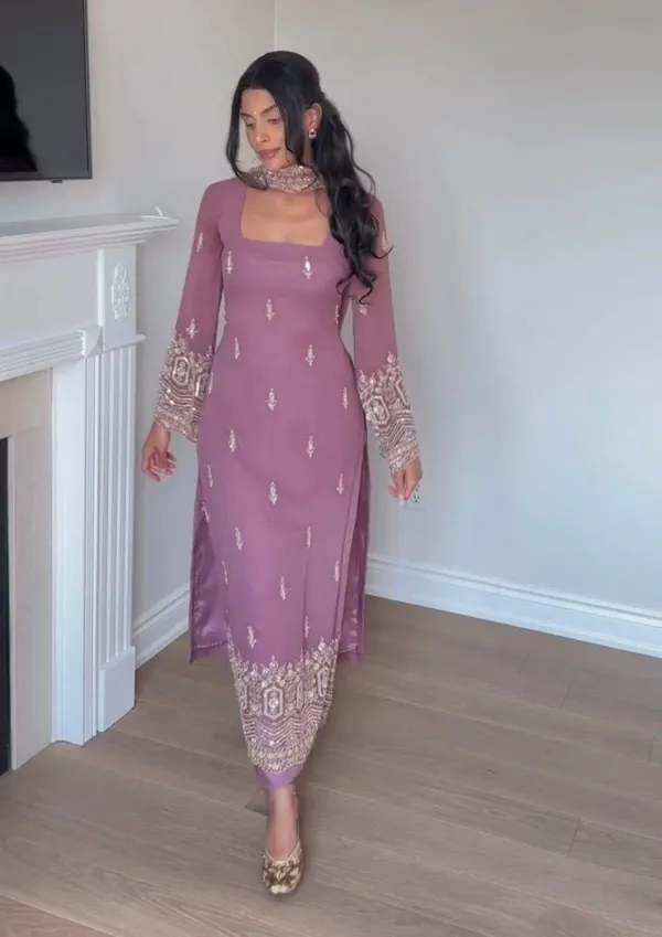 Light_Pink_Cotton_Premium_&_Fancy_Design_Suit_Set_For_Women