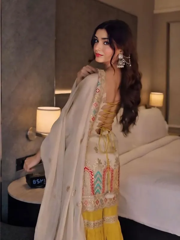 Off_White_And_Yellow_Cotton_Premium_&_Fancy_Design_Kurti_And_Palazzo_Set_For_Women
