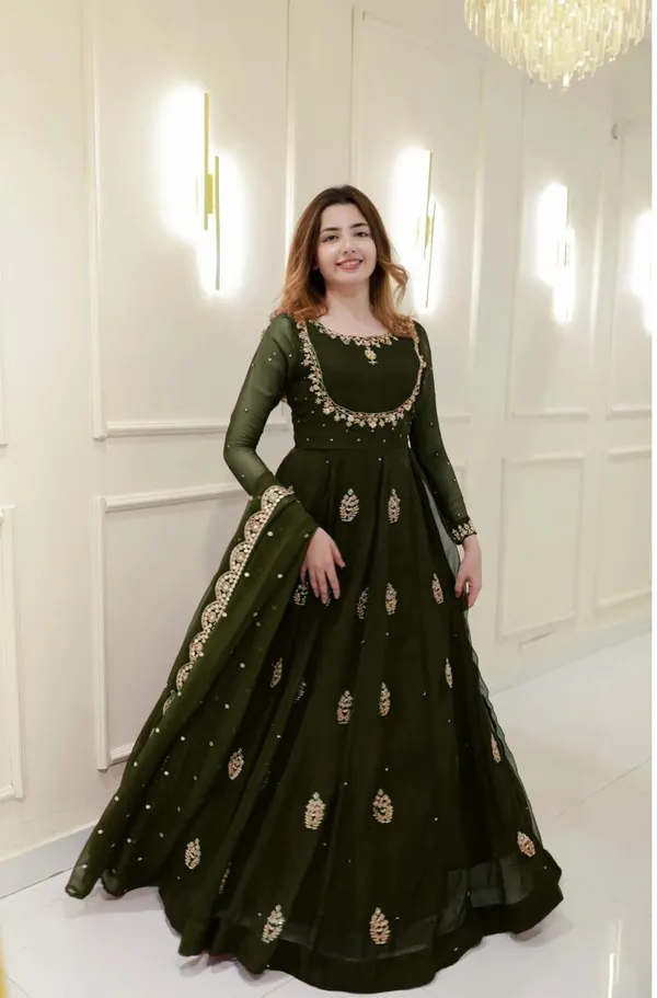 Green_Cotton_Premium_&_Fancy_Design_Anarkali_For_Women