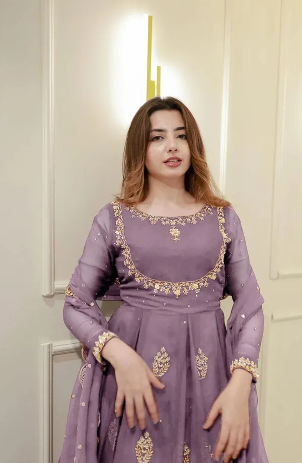 Lavender_Cotton_Premium_&_Fancy_Design_Anarkali_Set_For_Women