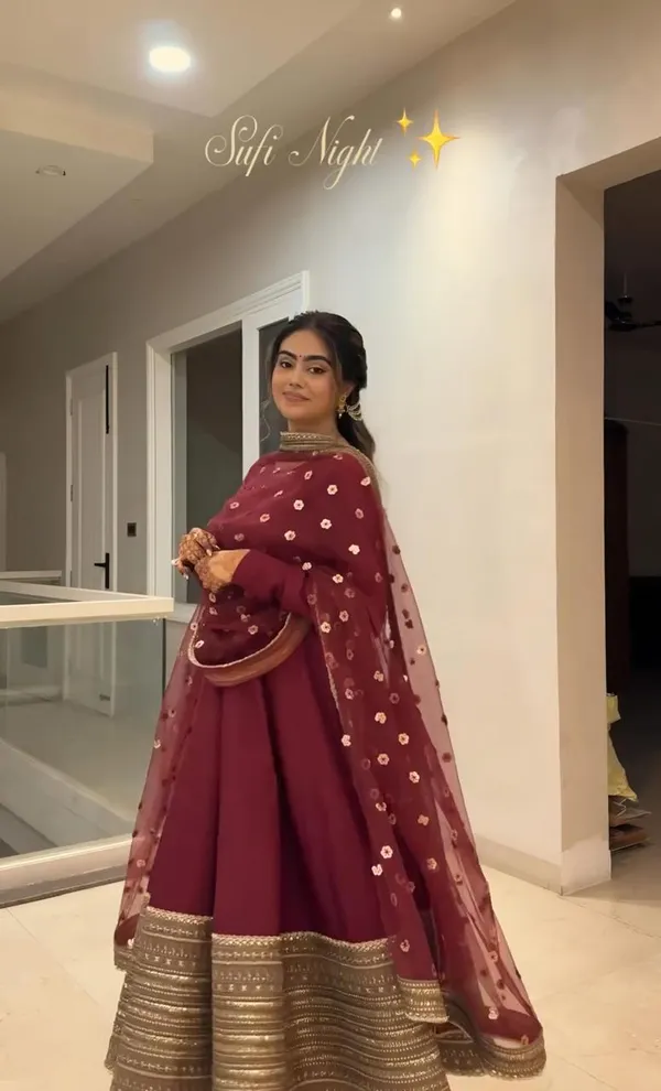 Maroon_Cotton_Premium_&_Fancy_Design_Anarkali_Set_For_Women