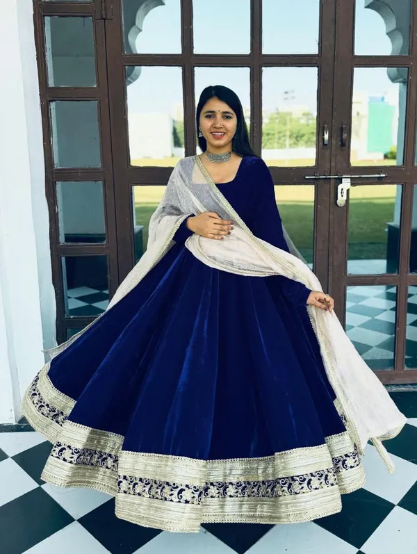 Blue_Silk_Premium_&_Fancy_Design_Anarkali_Set_For_Women