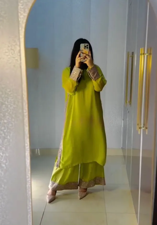 Green_Georgette_Premium_&_Fancy_Design_Kurti_And_Palazzo_Set_For_Women