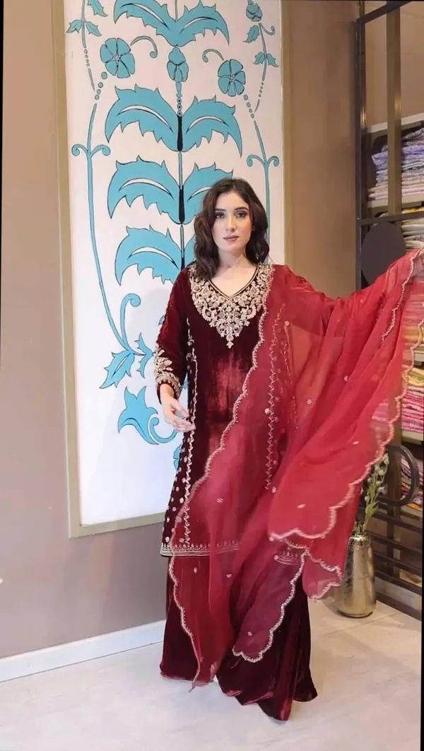 Maroon_Georgette_Premium_&_Fancy_Design_Kurti_And_Pant_Set_For_Women