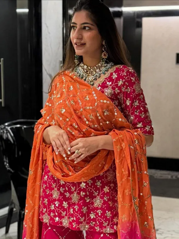 Pink_Cotton_Premium_&_Fancy_Design_Sharara_Set_For_Women