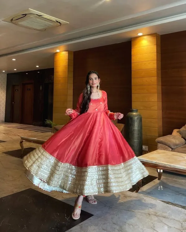 Pink_Chinon_Premium_&_Fancy_Design_Anarkali_Set_For_Women