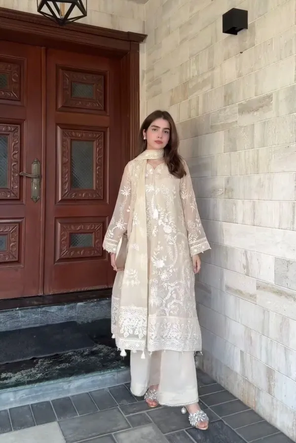 White_Cotton_Premium_&_Fancy_Design_Kurta_Set_For_Women