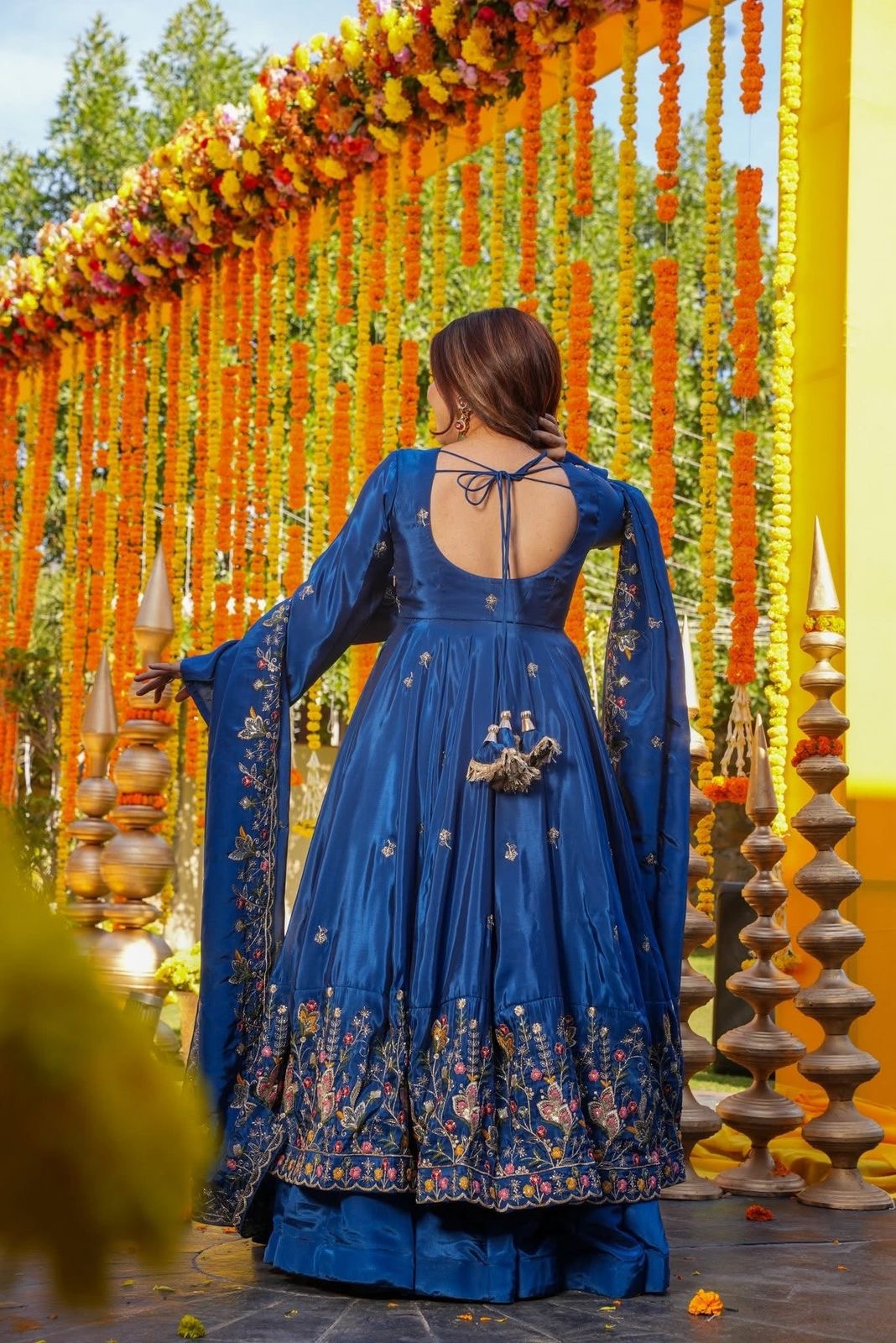 Blue_Organza_Premium_&_Fancy_Design_Anarkali_Set_For_Women