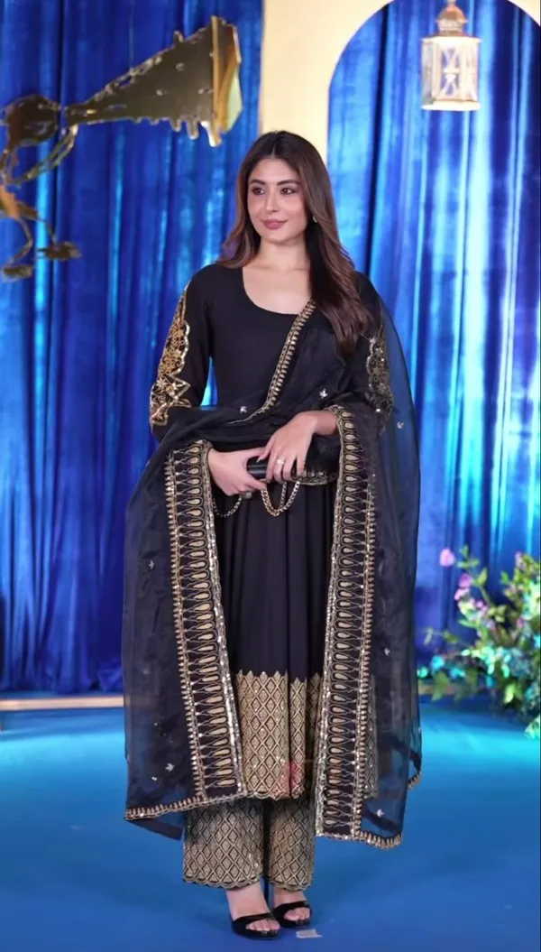Black_Georgette_Premium_&_Fancy_Design_Anarkali_Set_For_Women