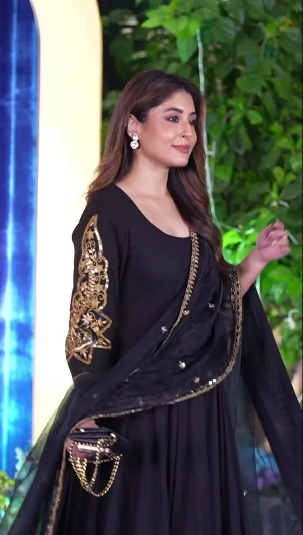 Black_Georgette_Premium_&_Fancy_Design_Anarkali_Set_For_Women