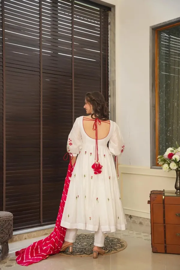 Off_White_Cotton_Premium_&_Fancy_Design_Anarkali_Set_For_Women