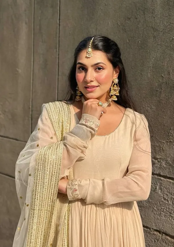 Off_White_Cotton_Premium_&_Fancy_Design_Anarkali_Set_For_Women