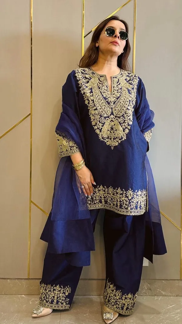 Black_Chinon_Premium_&_Fancy_Design_Kurti_And_Pant_Set_For_Women