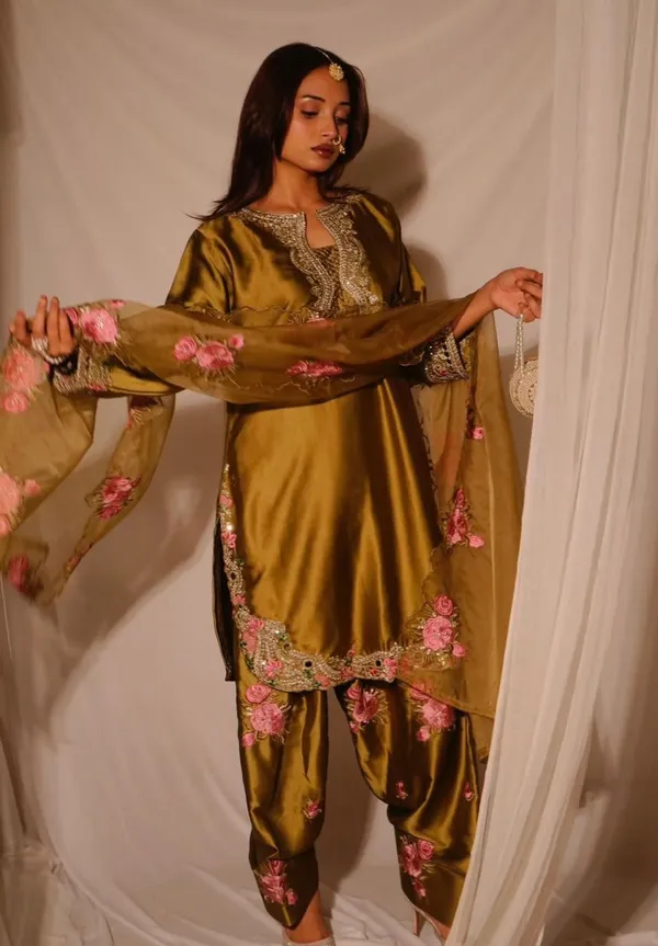 Yellow_Cotton_Premium_&_Fancy_Design_Patiala_Set_For_Women