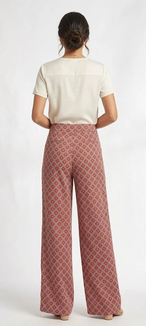 Regular_Fit_Women_Maroon_Trousers