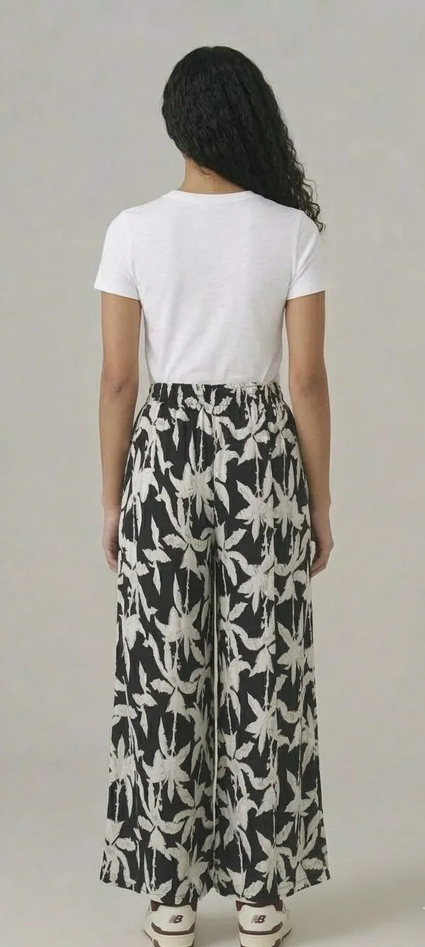 Regular_Fit_Women_Black_Trousers