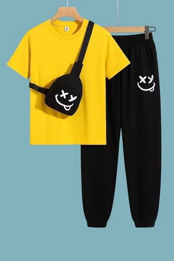 Yellow_And_Black_Smile_Printed_Top_Bottom_Set_With_Pocket_For_Baby_Girls