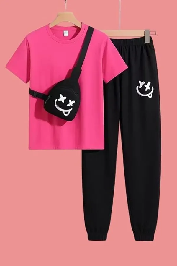 Pink_And_Black_Smile_Printed_Top_Bottom_Set_With_Pocket_For_Baby_Girls