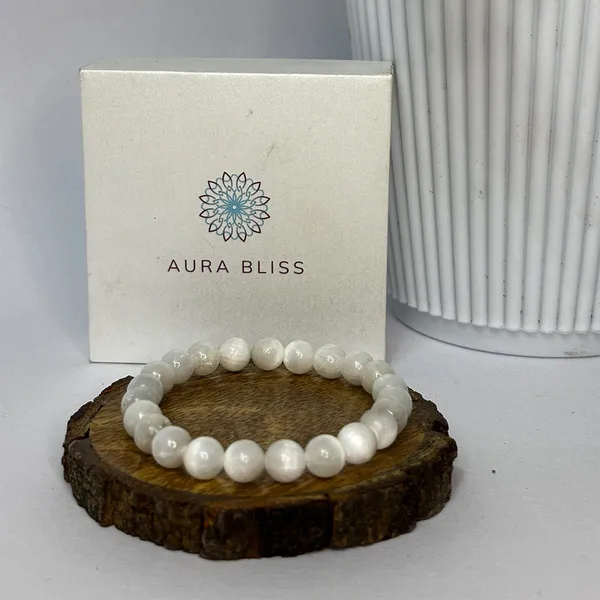 White_Crystal_Stone_Bracelet_For_Unisex