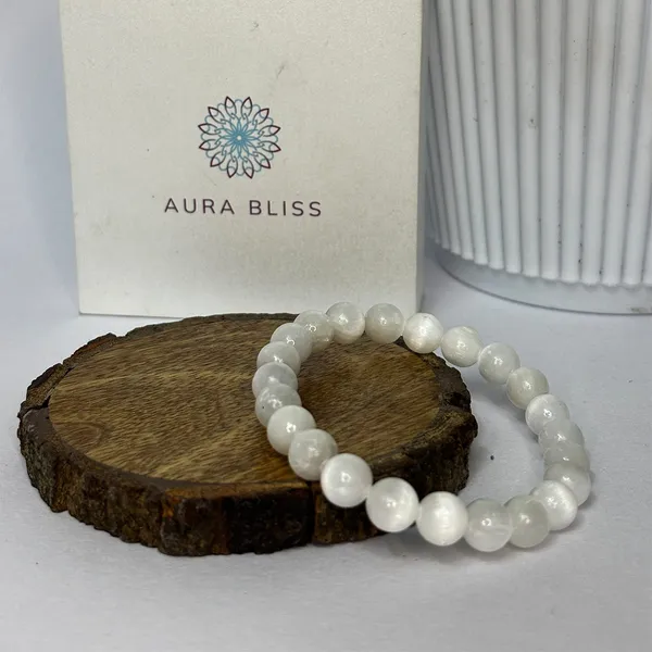 White_Crystal_Stone_Bracelet_For_Unisex