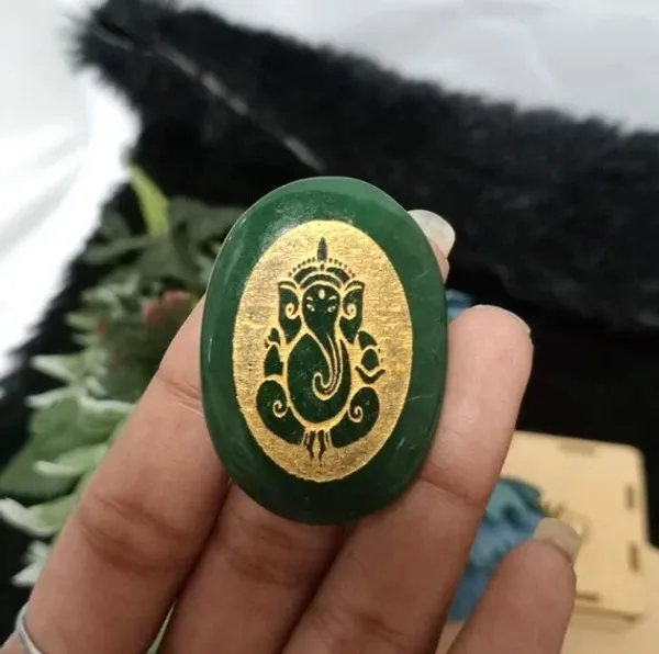 Lakshmi_Ganesh_Green_Jade_Crystal_Coins_Perfect_For_Diwali_And_Receiving_Abundance_And_Prosperity
