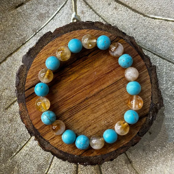 Blue_And_Beige_Crystal_Stone_Bracelet_For_Entrepreneurs