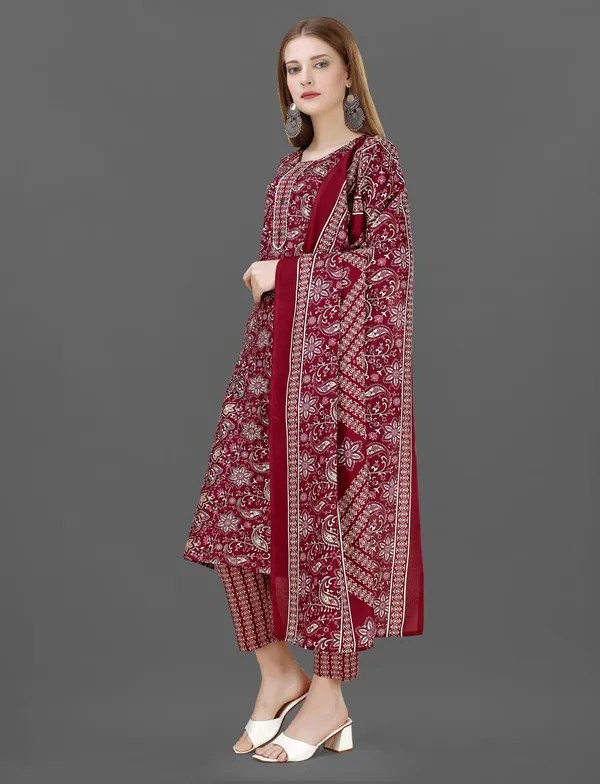 Maroon_Cotton_Blend_Kurti_With_Dupatta_And_Bottom_Wear_For_Women