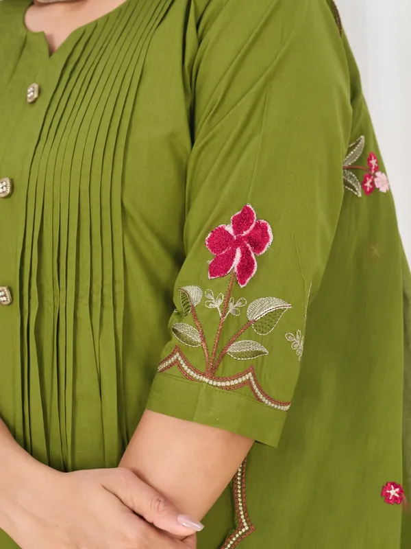 BBV_Couture_Green_Pure_Cotton_Anarkali_Kurt_Set_Pure_Cotton|_Heavy_Embroidery_|_2M_Anarkali_Flair_|_3-Piece_Set_|_M–3XL