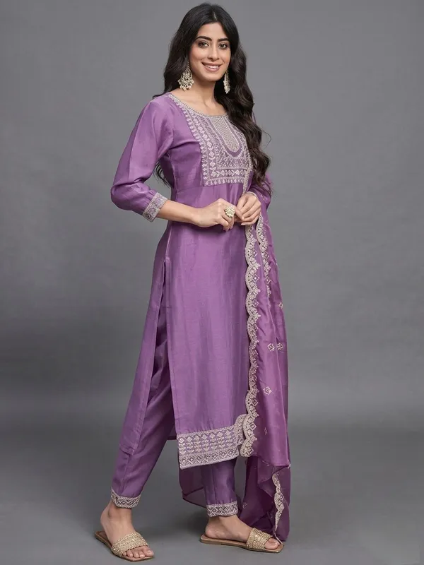 Lavender_Viscose_Salwar_Kurta_Dupatta_For_Women
