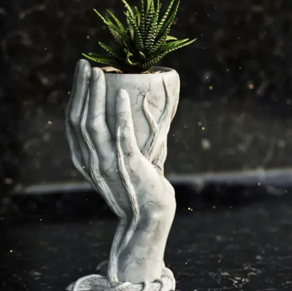 Single_Hand_Vase