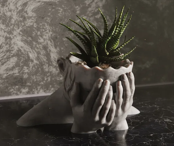 Sad_Woman_Vase