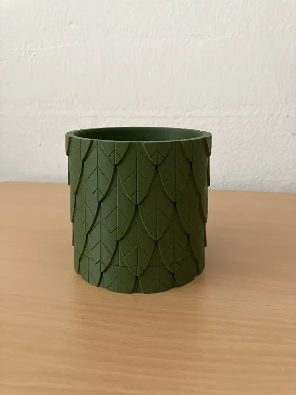 Leaf_Textured_Wall_Planter
