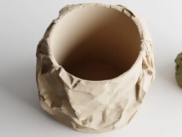 Crumbled_Paper_Plant_Pot