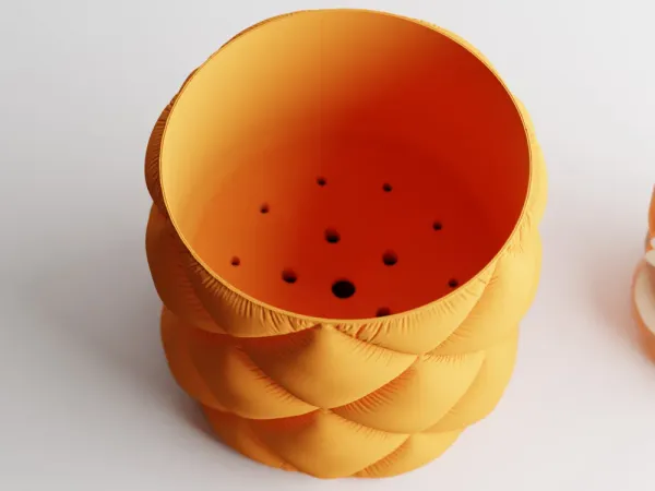 Inflated_Cloth_Planter_Nr6-Wall_Mount+Drip_Tray