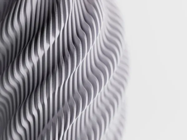Lunara_Vase-One_Form._Infinite_Flow