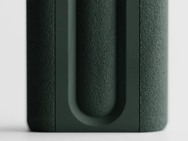 Arkena-The_Bold_Form_Vase