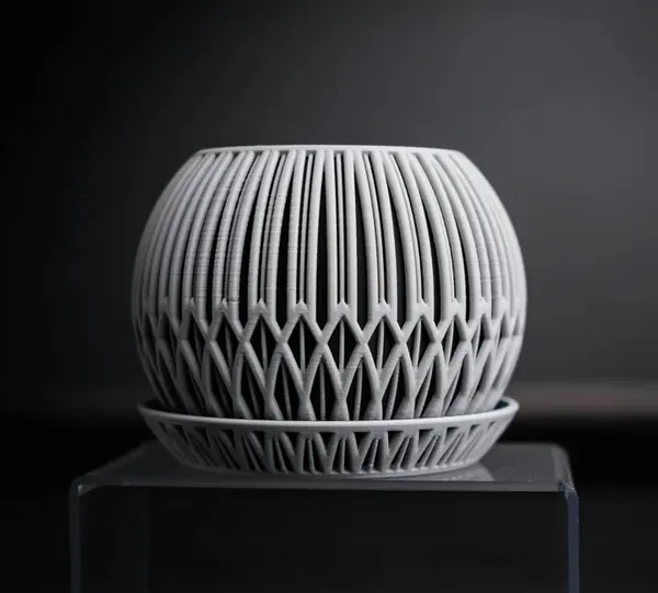 Zyro*Planter