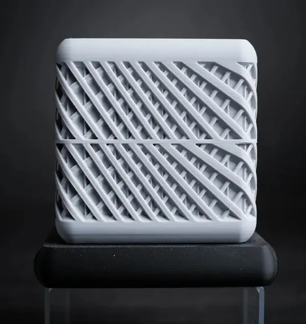 Qube_*_Planter