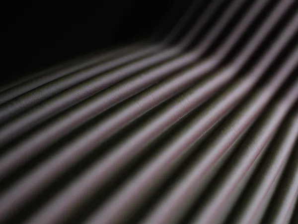Obscura_*_Vase