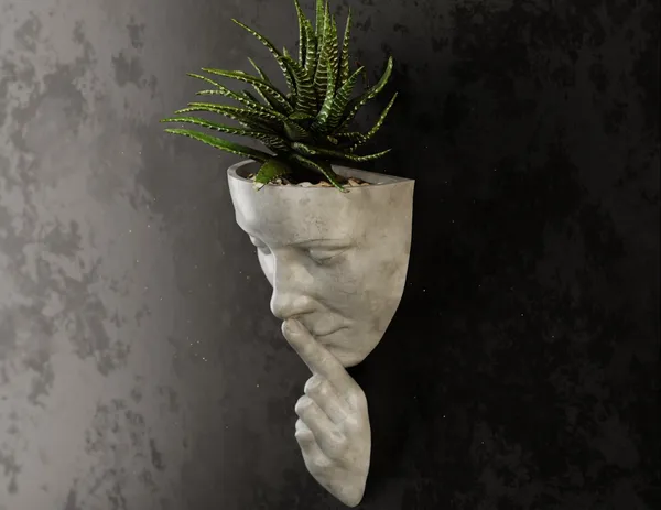 Woman_Wall_Flower_Pot_2