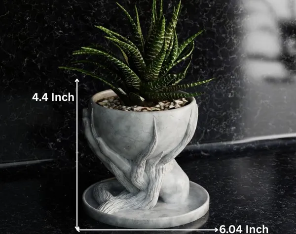 Simple_Roots_Hand_Vase